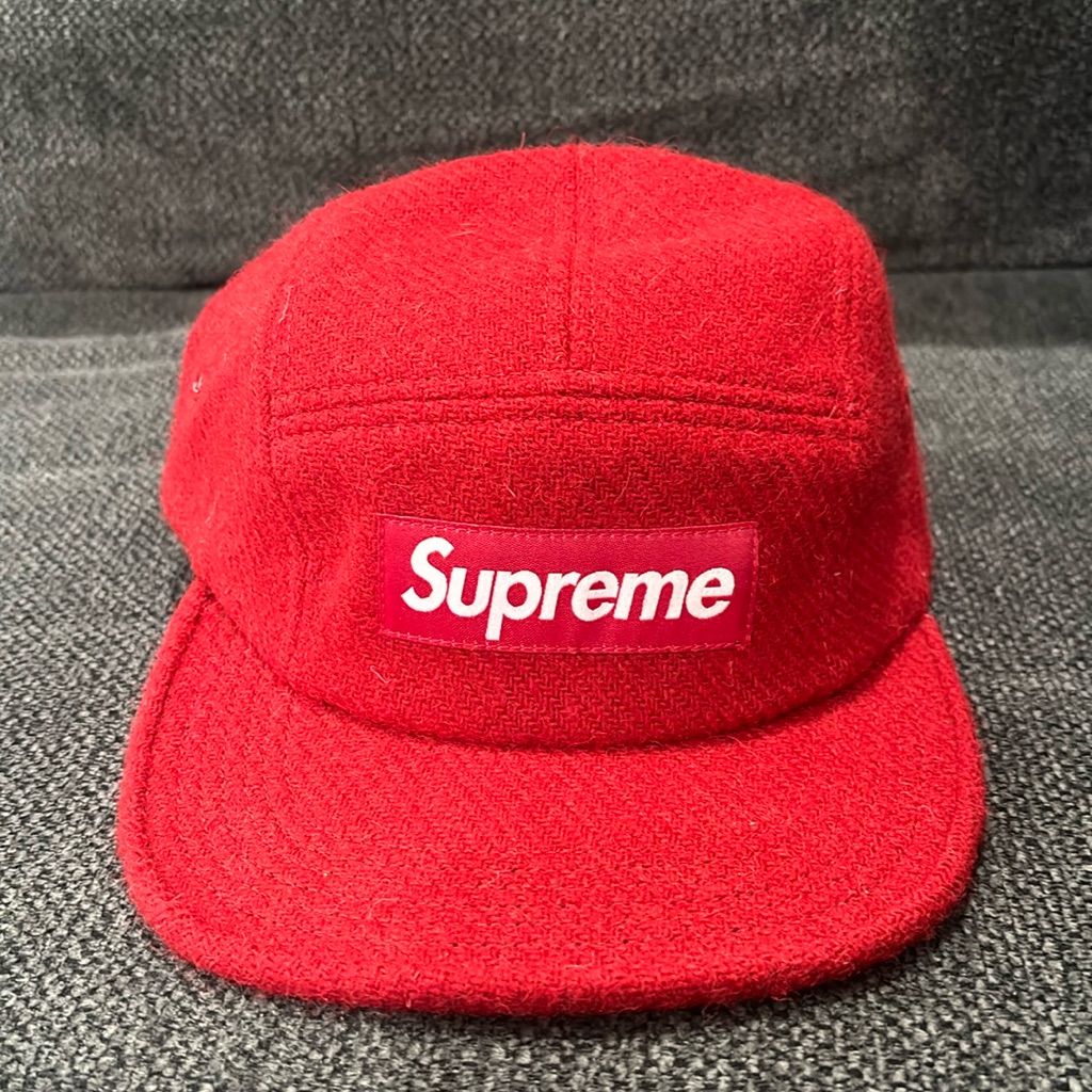 New Supreme Box Logo Hat